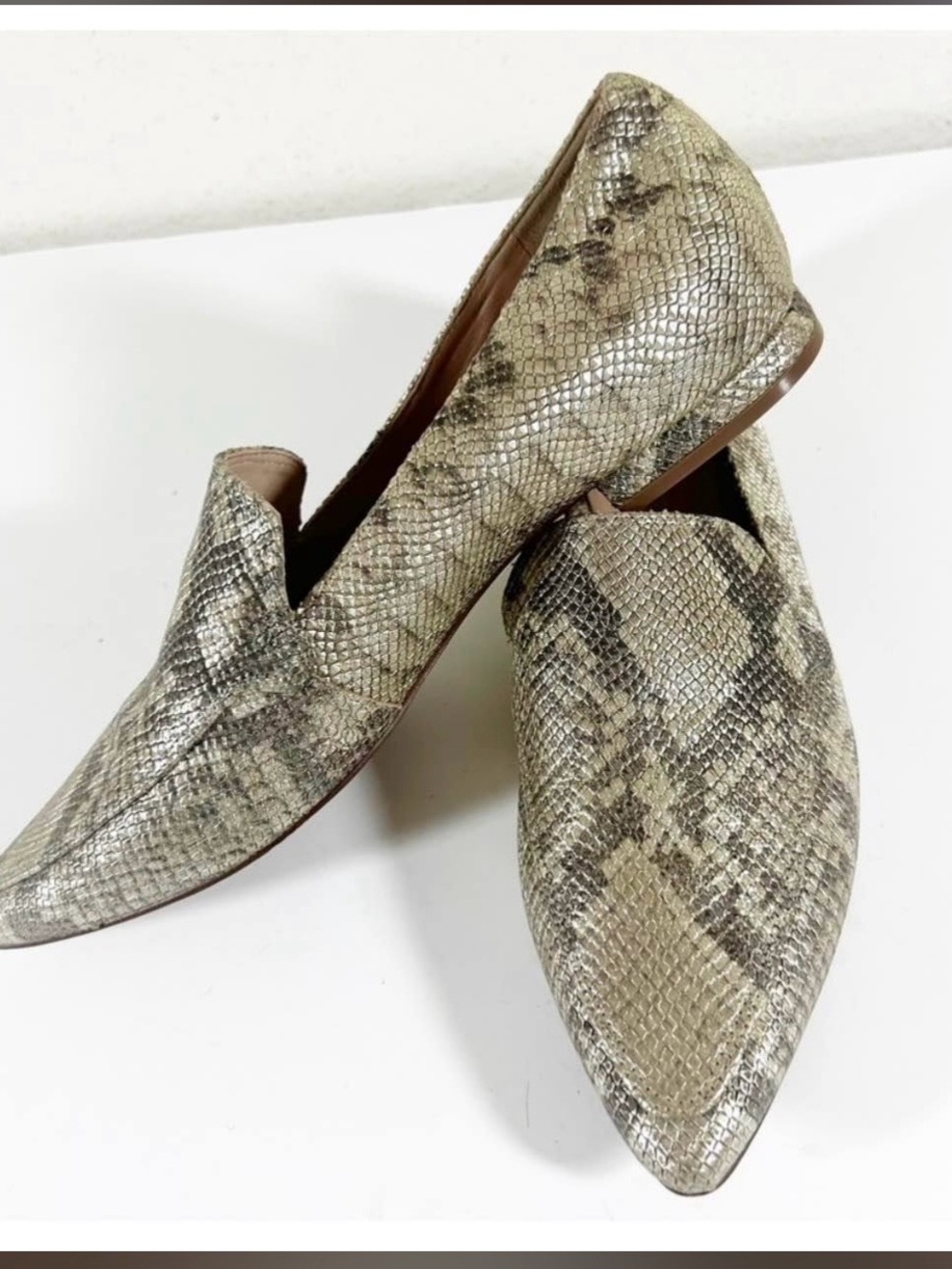 27 EDIT HANNAH Snakeskin Pointed Leather Slip-On Loafers 8.5M